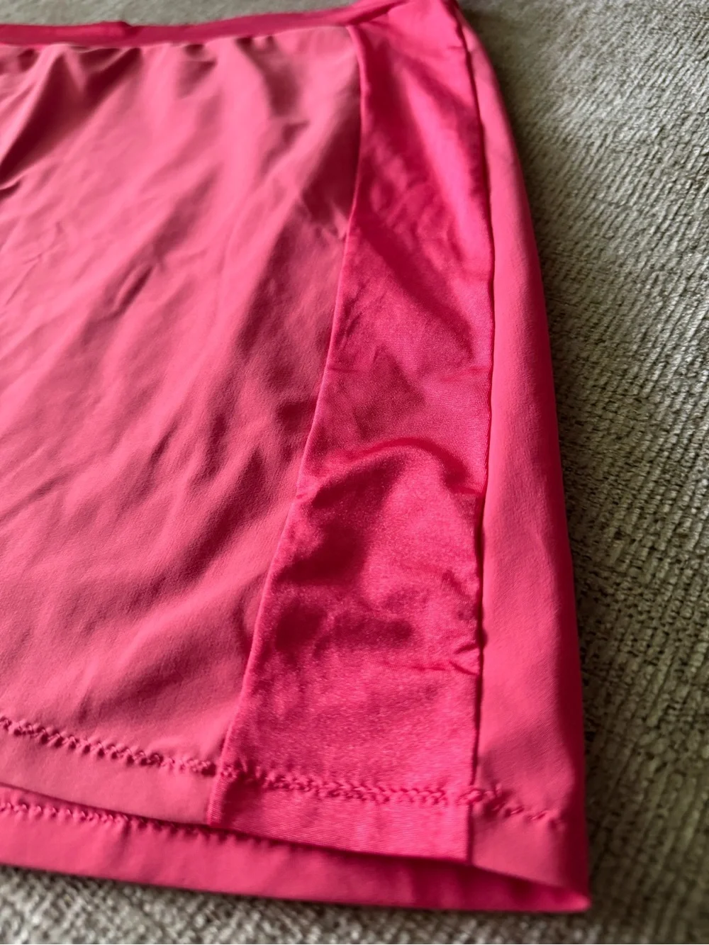 SHAN Les‎ Essentials Hot Pink Swim Skirt Size 8 Made in Canada